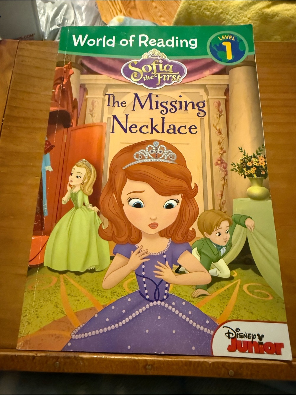 Sofia the First: The Missing Necklace World of Reading Level 1 Children’s Book